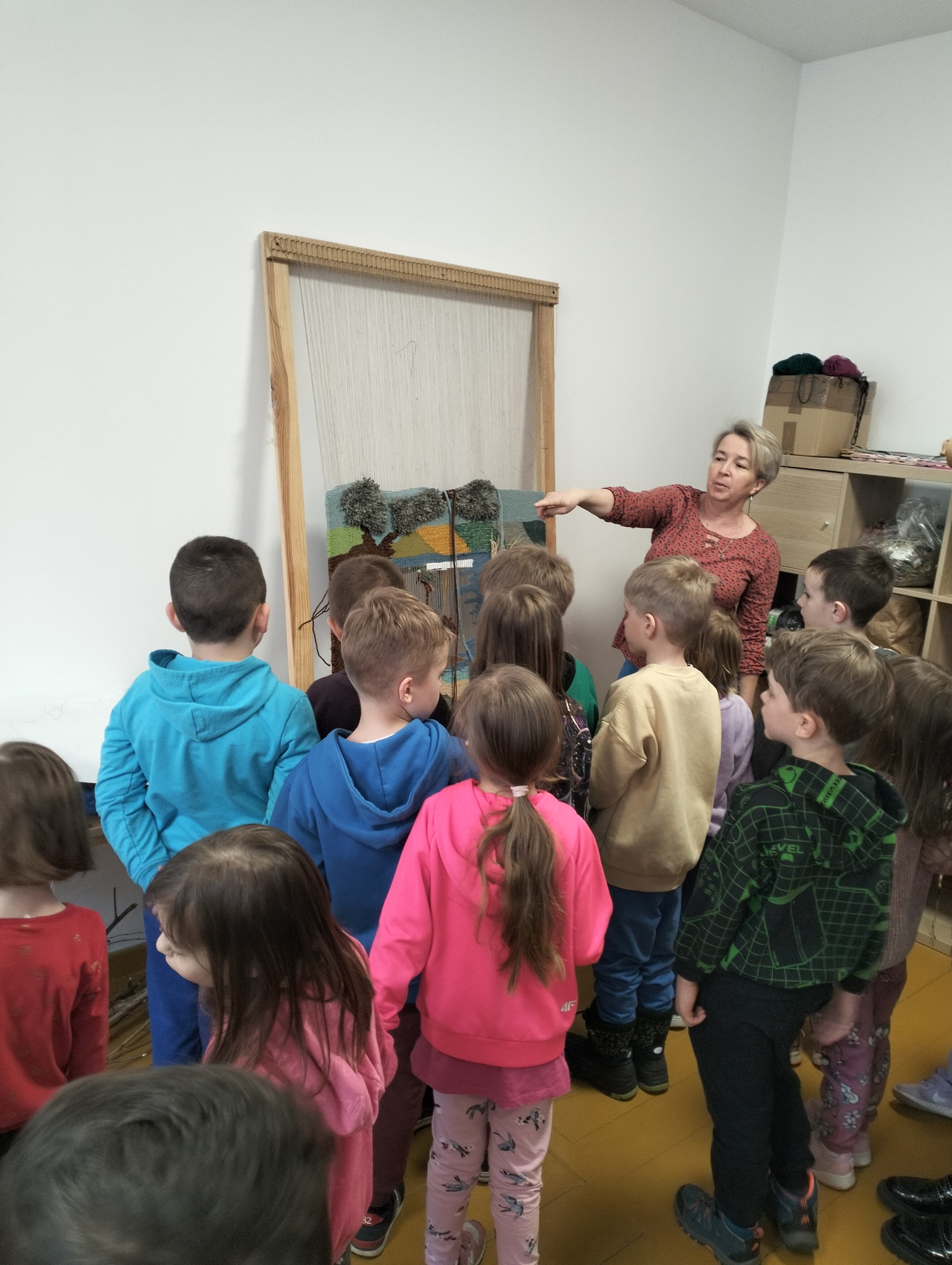 Mali turyści w Majdanie Ostrowskim